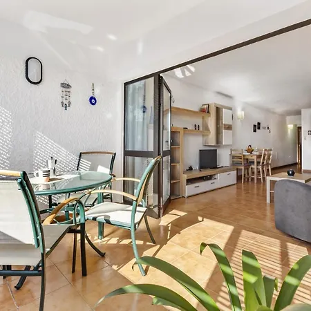 Playa Del Reducto Apartment