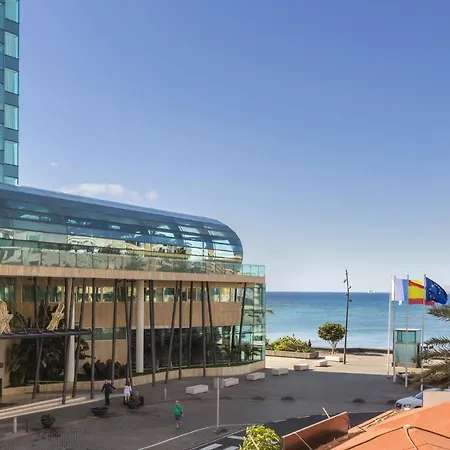 Playa Del Reducto 아파트